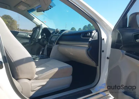 2012 Toyota Camry Le z USA, uszkodzony, nr VIN 4T1BF1FK3CU520207